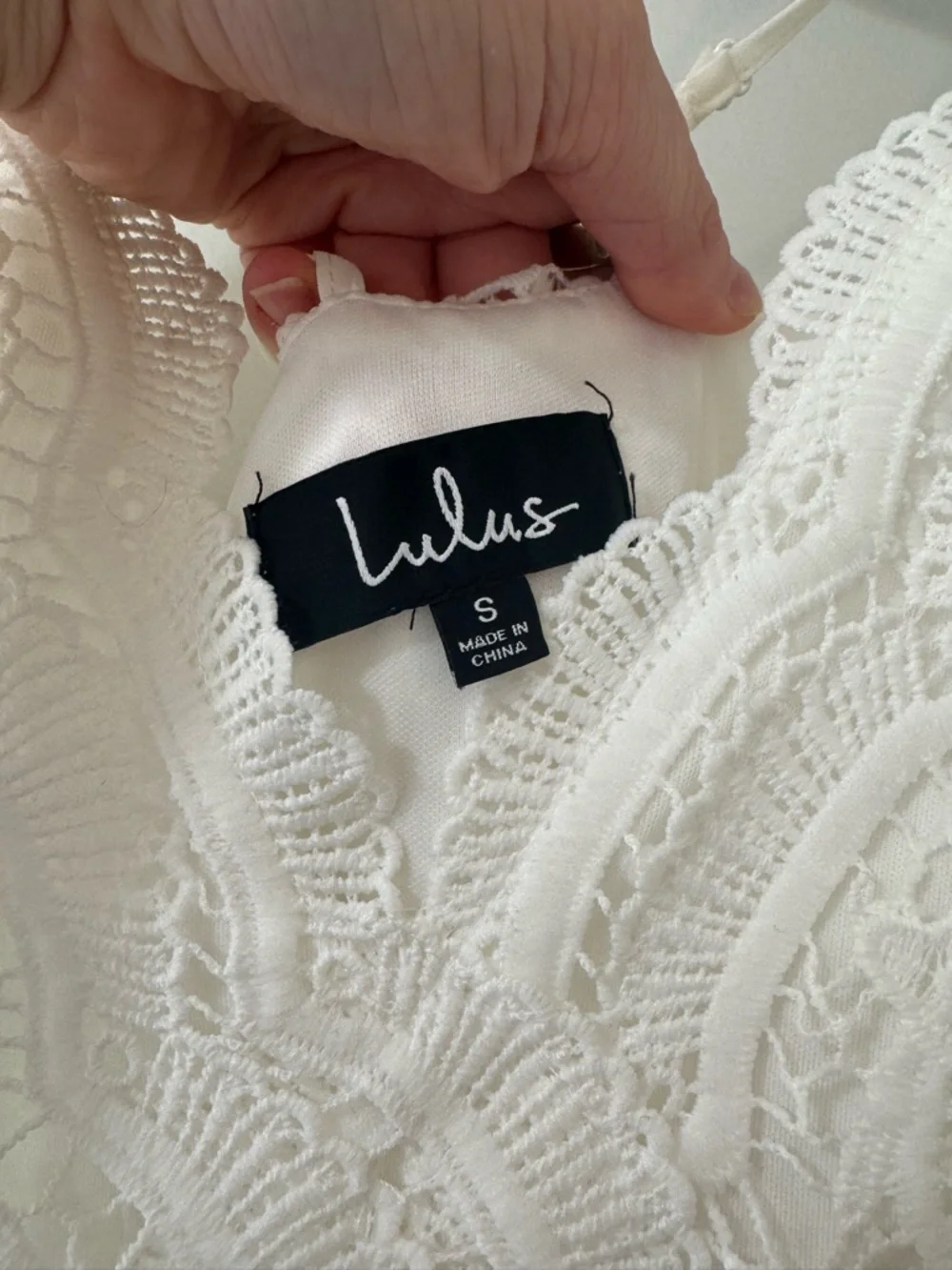 Lulu’s Madalyn White Lace Maxi Dress Small - Picture 8 of 8